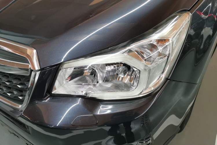 Used Subaru Forester 2013 2.5i Automatic Luxury Edition Left Front Headlight