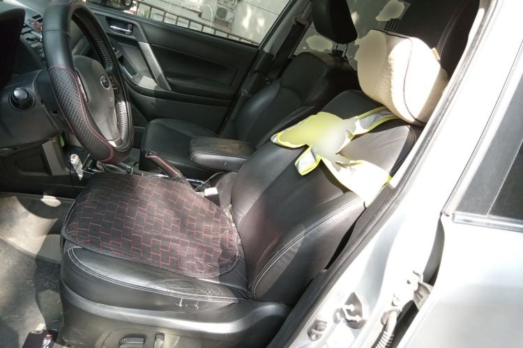 Used Subaru Forester 2013 2.5i Automatic Luxury Edition Left Front Seat