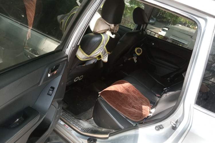 Used Subaru Forester 2013 2.5i Automatic Luxury Edition Left Rear Seat