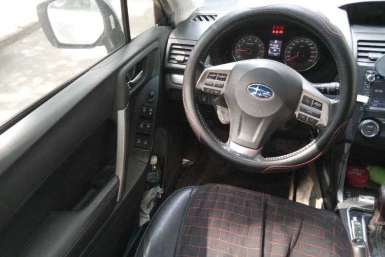 Used Subaru Forester 2013 2.5i Automatic Luxury Edition Steering Wheel