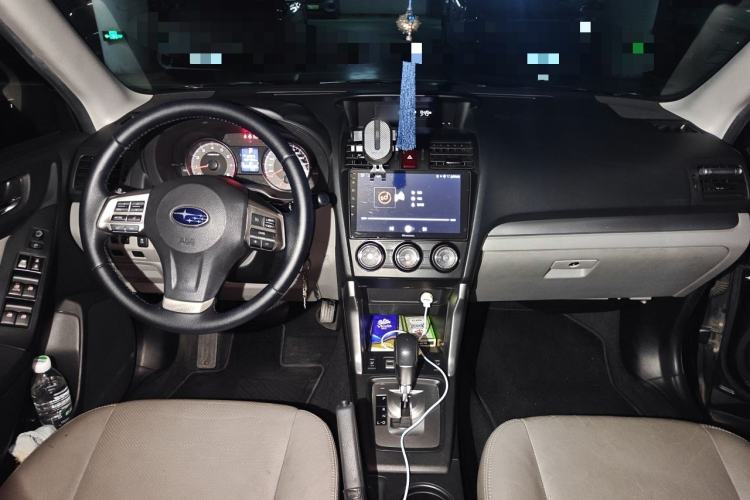Used Subaru Forester 2013 2.5i Automatic Elite Navigation Edition Center Console