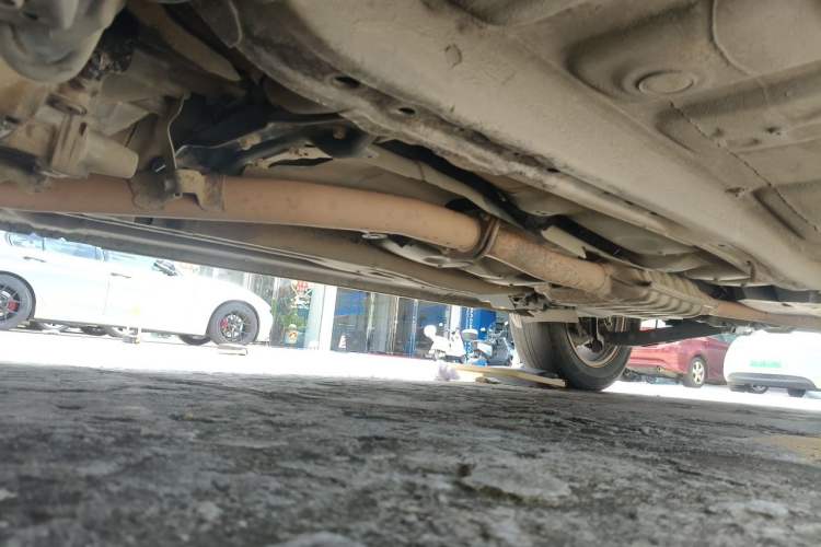 Used Subaru Forester 2013 2.5i Automatic Luxury Navigation Edition Chassis Front Left