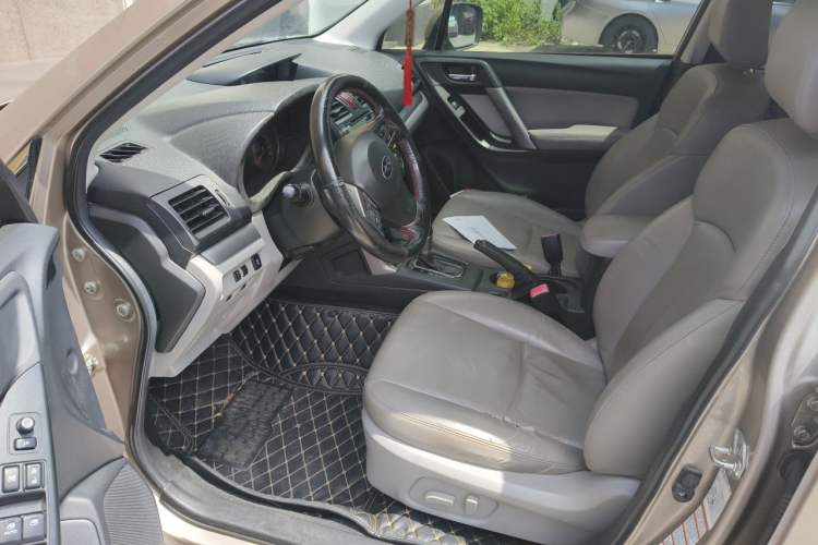 Used Subaru Forester 2013 2.5i Automatic Luxury Navigation Edition Driver Seat