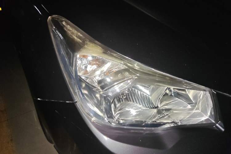Used Subaru Forester 2013 2.5i Automatic Elite Navigation Edition Right Front Headlight