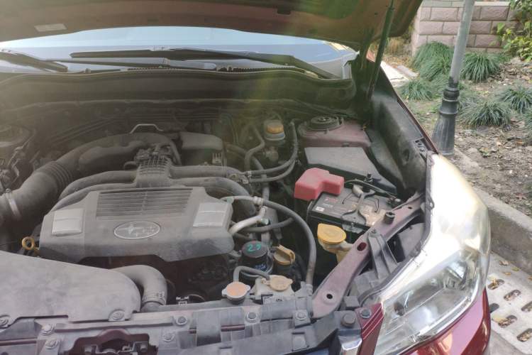 Used Subaru Forester 2013 2.0i Automatic Luxury Edition Engine Bay Left