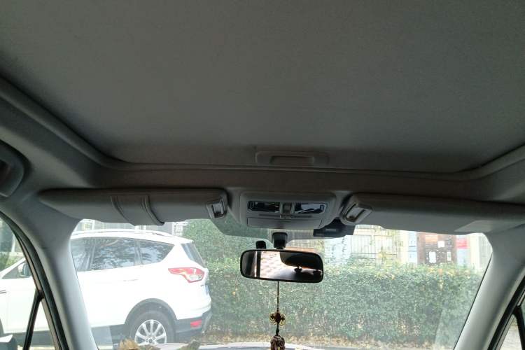 Used Subaru Forester 2013 2.0i Automatic Luxury Edition Headliner
