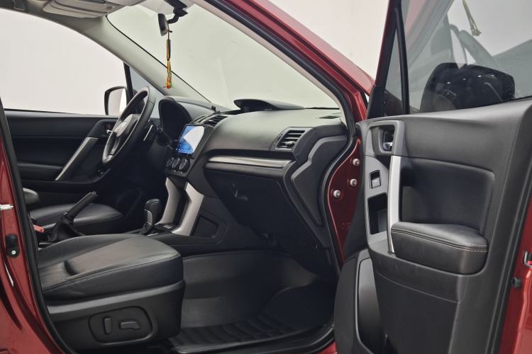 Used Subaru Forester 2013 2.5i Automatic Prestige Edition Interior 4