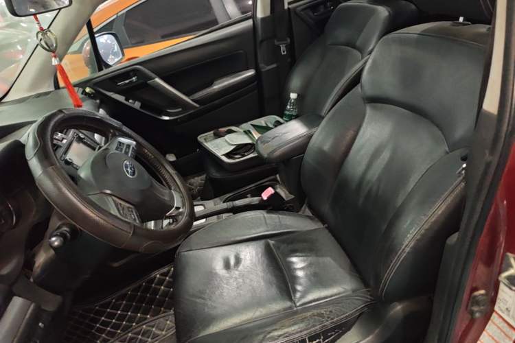 Used Subaru Forester 2013 2.0i Automatic Luxury Edition Left Front Seat