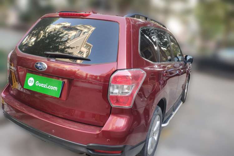 Used Subaru Forester 2013 2.0i Automatic Luxury Edition Rear Right 45 Deg