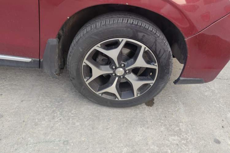 Used Subaru Forester 2013 2.5i Automatic Prestige Navigation Edition Right Front Wheel Hub