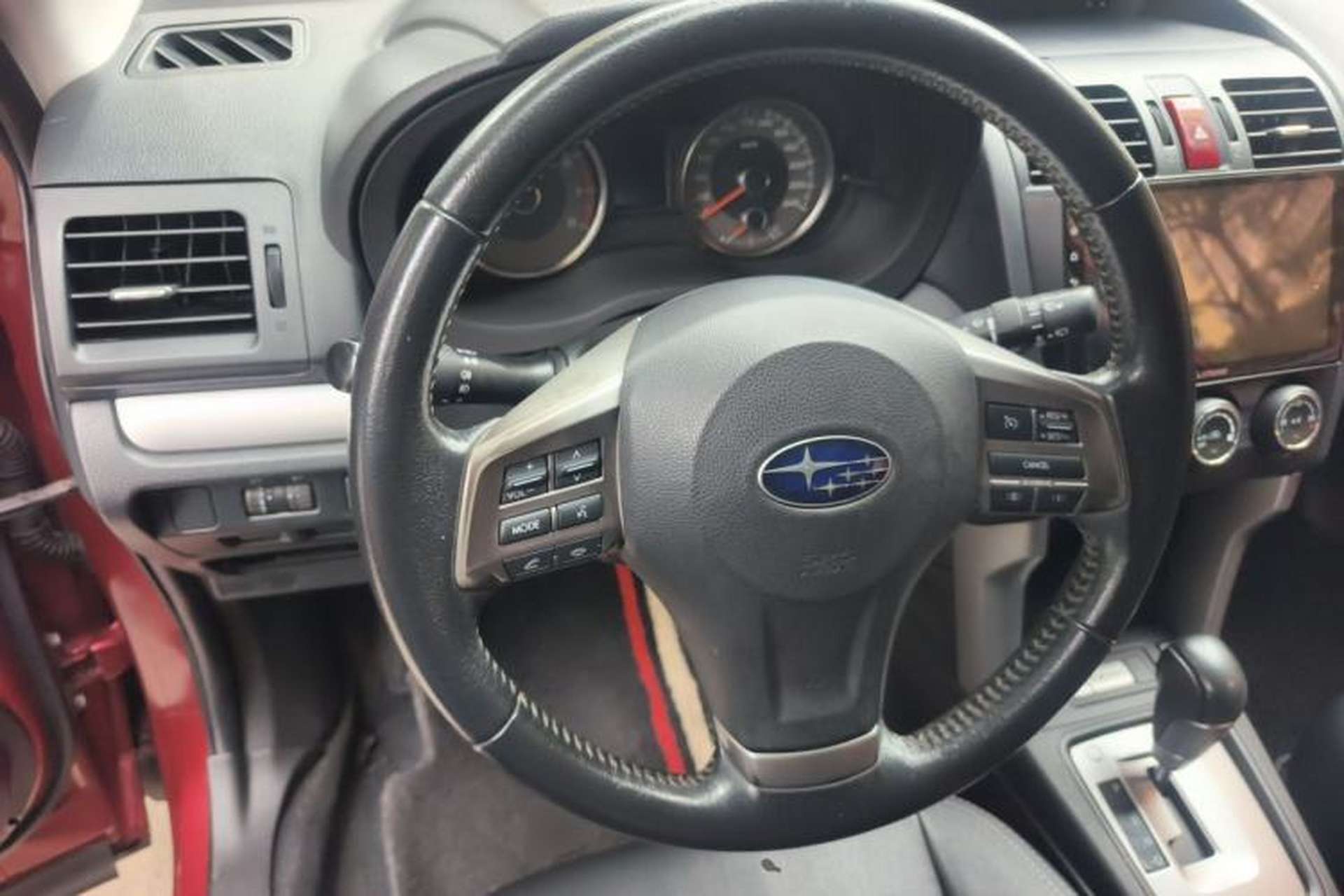 Used Subaru Forester 2013 2.5i Automatic Elite Navigation Edition Steering Wheel