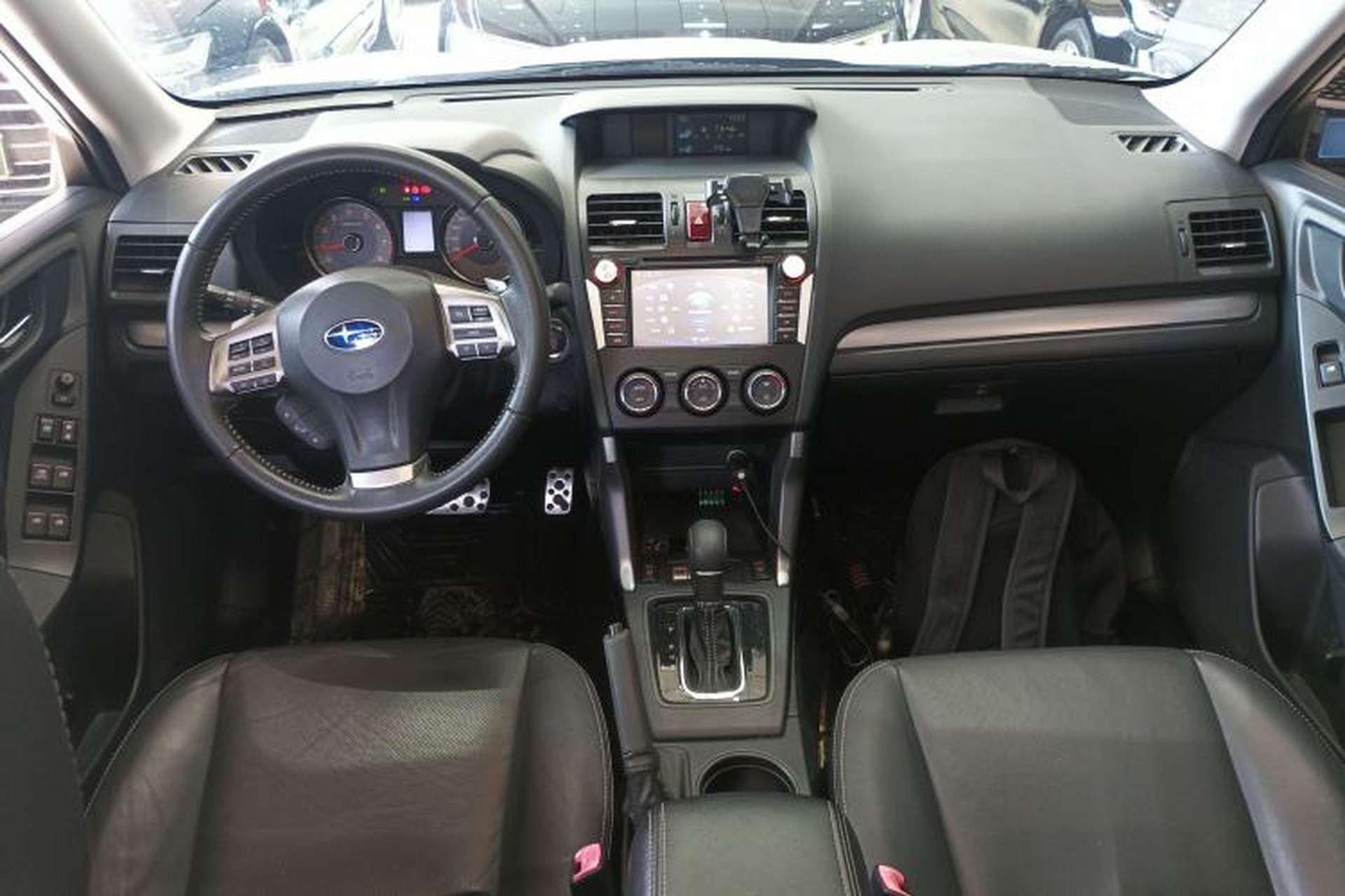 Used Subaru Forester 2013 2.5i Automatic Prestige Edition Center Console