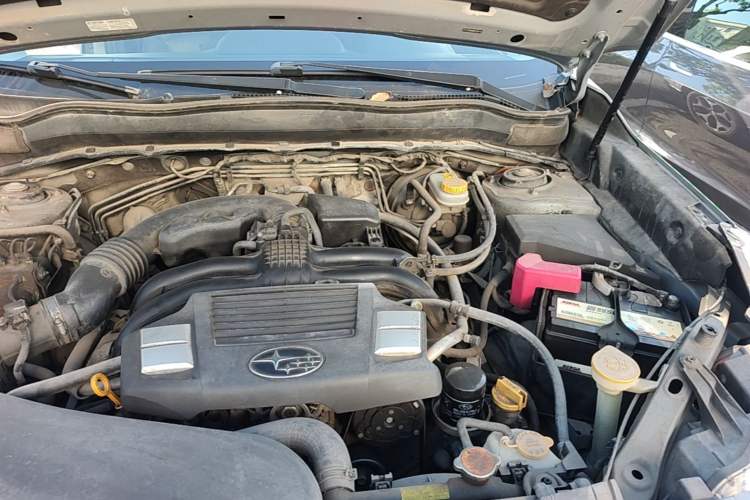 Used Subaru Forester 2013 2.5i Automatic Prestige Navigation Edition Engine Bay Left