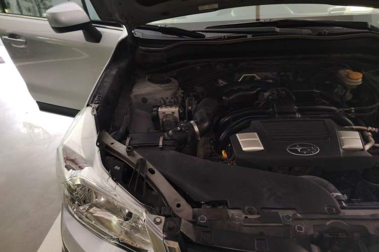 Used Subaru Forester 2013 2.0i Automatic Comfort Edition Engine Bay Right