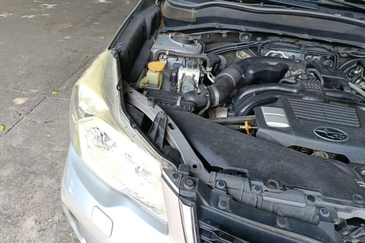 Used Subaru Forester 2013 2.5i Automatic Prestige Navigation Edition Engine Bay Right