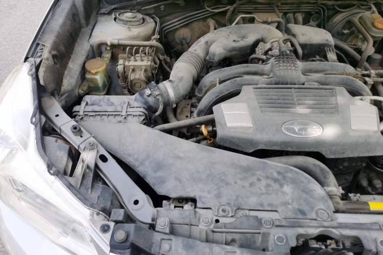 Used Subaru Forester 2013 2.5i Automatic Luxury Navigation Edition Engine Bay Right