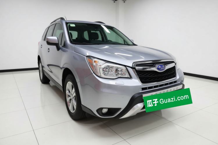 Used Subaru Forester 2013 2.5i Automatic Luxury Edition Front Right 45 Deg