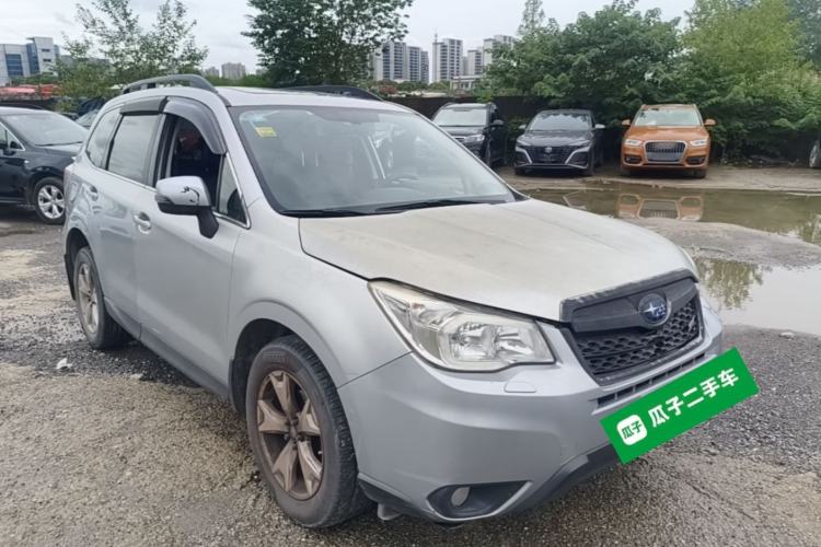 Used Subaru Forester 2013 2.5i Automatic Luxury Edition Front Right 45 Deg