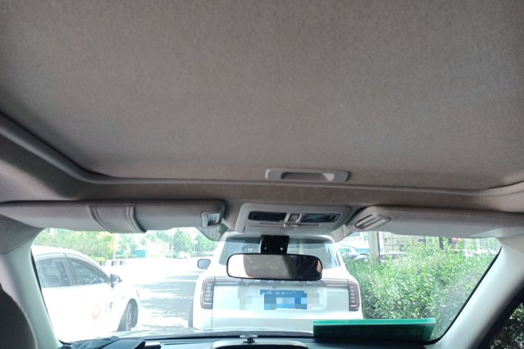 Used Subaru Forester 2013 2.5i Automatic Elite Edition Headliner