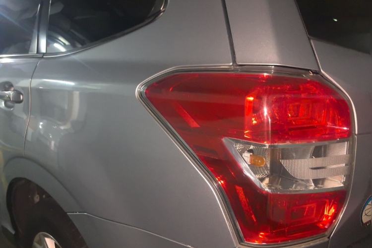 Used Subaru Forester 2013 2.5i Automatic Luxury Edition Rear Left 45 Deg