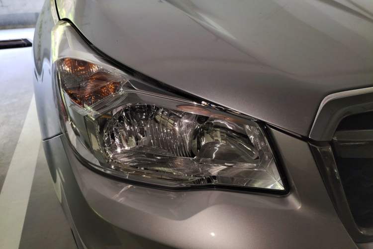 Used Subaru Forester 2013 2.0i Automatic Comfort Edition Right Front Headlight