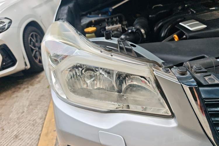 Used Subaru Forester 2013 2.5i Automatic Prestige Edition Right Front Headlight