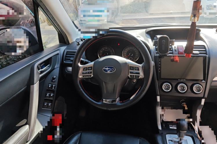 Used Subaru Forester 2013 2.0i Automatic Luxury Edition Steering Wheel