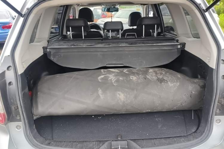 Used Subaru Forester 2013 2.5i Automatic Luxury Edition Trunk
