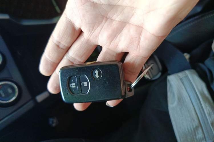 Used Subaru Forester 2013 2.5i Automatic Prestige Navigation Edition Vehicle Key