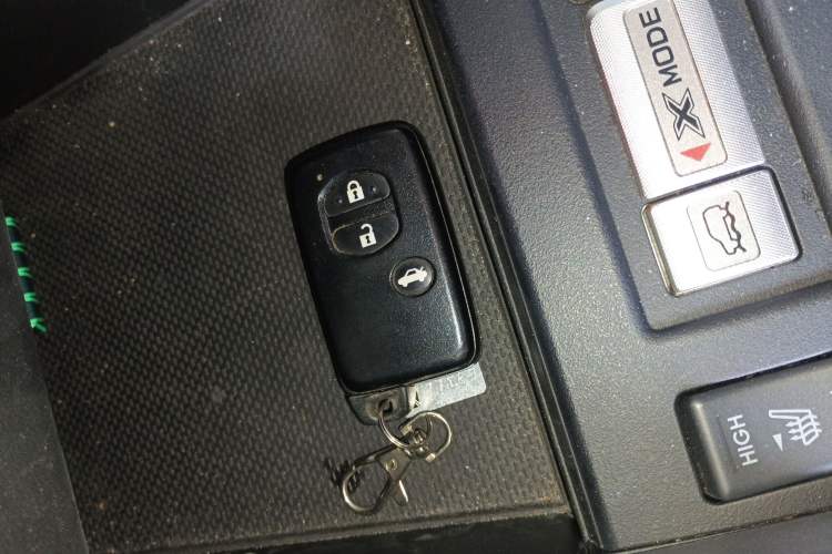 Used Subaru Forester 2013 2.5i Automatic Prestige Edition Vehicle Key
