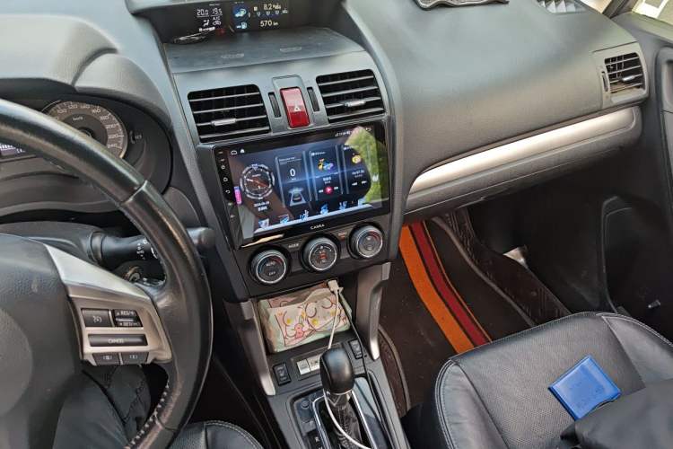 Used Subaru Forester 2013 2.5i Automatic Luxury Edition Audio And AC Panel