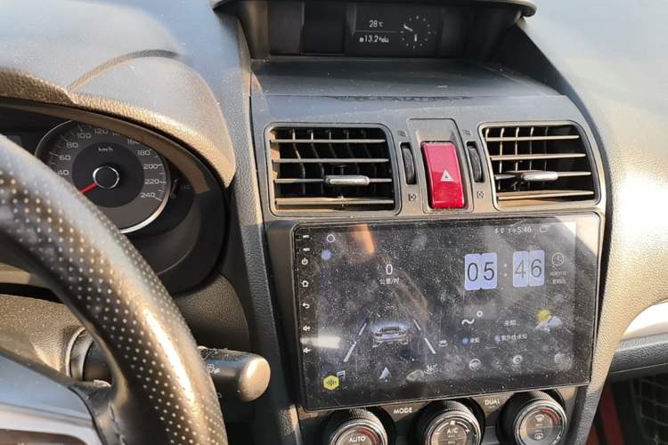 Used Subaru Forester 2013 2.5i Automatic Luxury Edition Audio And AC Panel