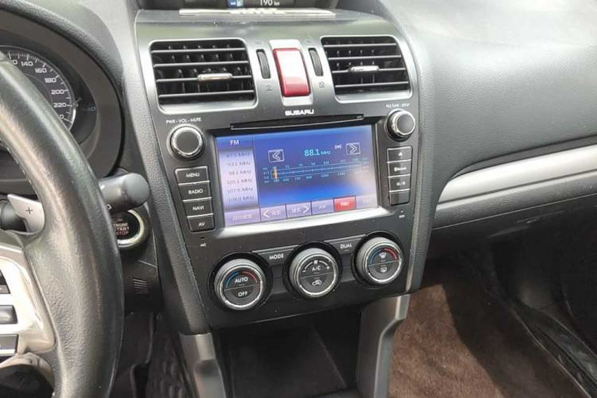 Used Subaru Forester 2013 2.0T Automatic Prestige Navigation Edition Audio And AC Panel