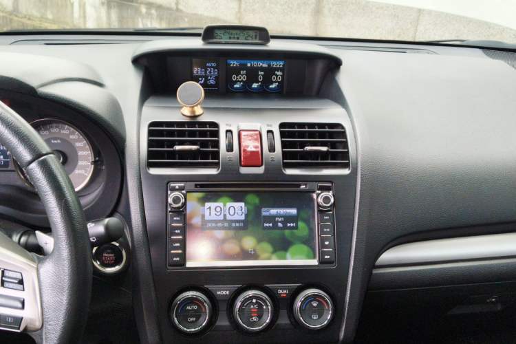 Used Subaru Forester 2013 2.5i Automatic Prestige Edition Audio And AC Panel