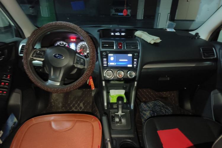 Used Subaru Forester 2013 2.5i Automatic Elite Navigation Edition Center Console
