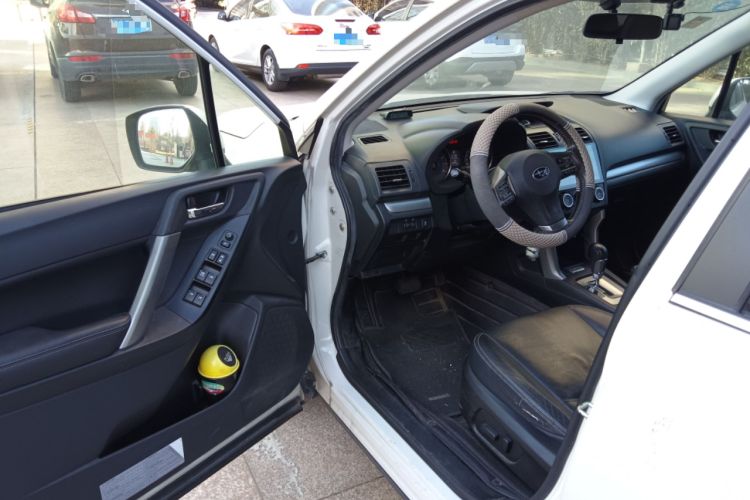 Used Subaru Forester 2013 2.0i Automatic Luxury Edition Driver Seat