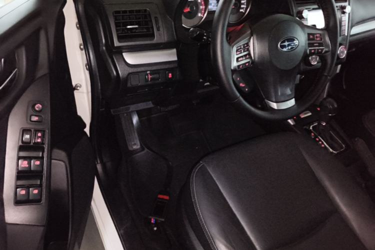Used Subaru Forester 2013 2.5i Automatic Luxury Edition Driver Seat