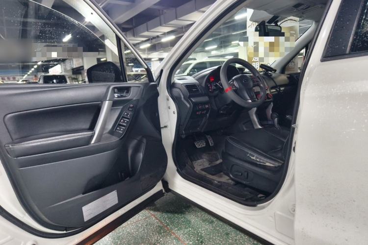 Used Subaru Forester 2013 2.5i Automatic Luxury Navigation Edition Driver Seat