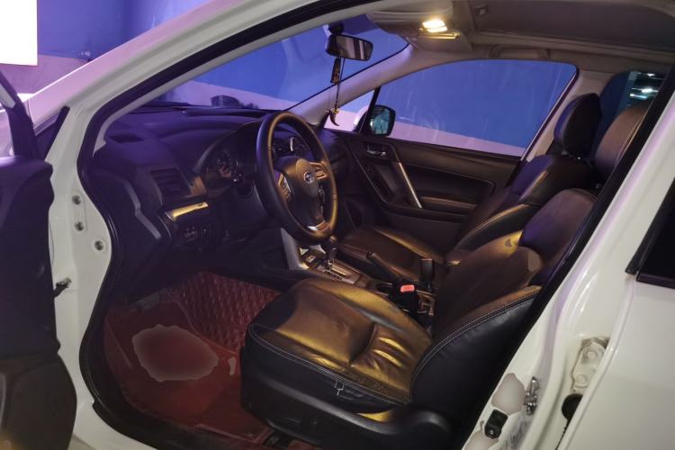 Used Subaru Forester 2013 2.0i Automatic Luxury Edition Driver Seat