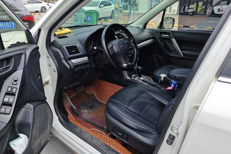 Used Subaru Forester 2013 2.0i Automatic Luxury Edition Driver Seat
