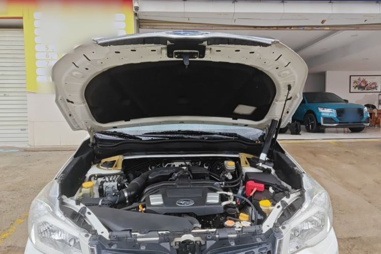 Used Subaru Forester 2013 2.5i Automatic Luxury Edition Engine Bay