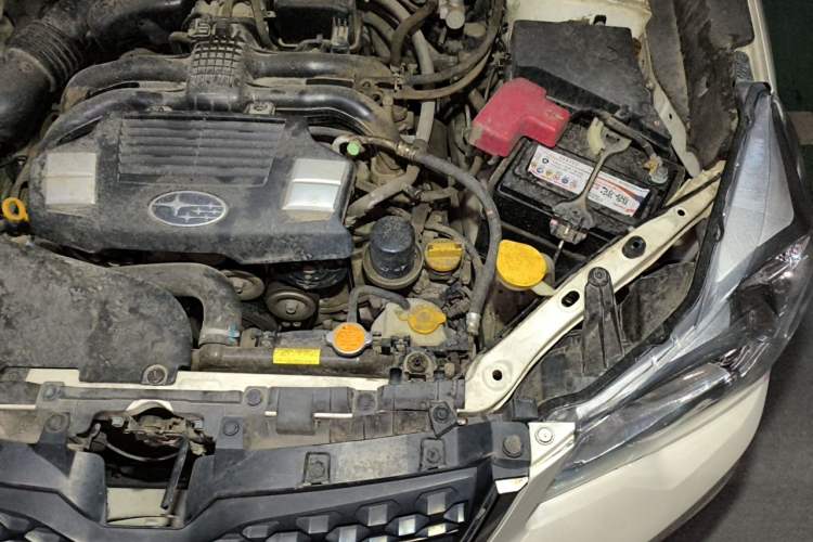 Used Subaru Forester 2013 2.0i Automatic Luxury Navigation Edition Engine Bay Left