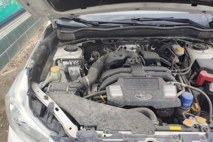 Used Subaru Forester 2013 2.5i Automatic Luxury Edition Engine Bay Right