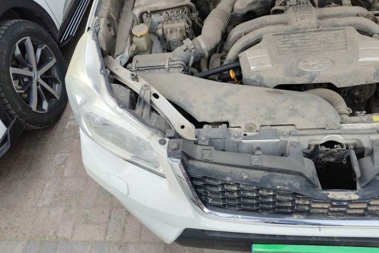 Used Subaru Forester 2013 2.5i Automatic Prestige Edition Engine Bay Right
