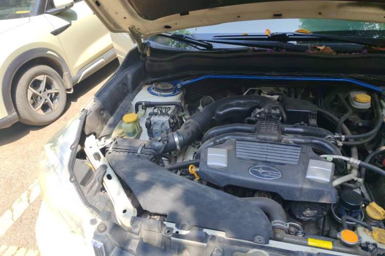 Used Subaru Forester 2013 2.5i Automatic Prestige Edition Engine Bay Right