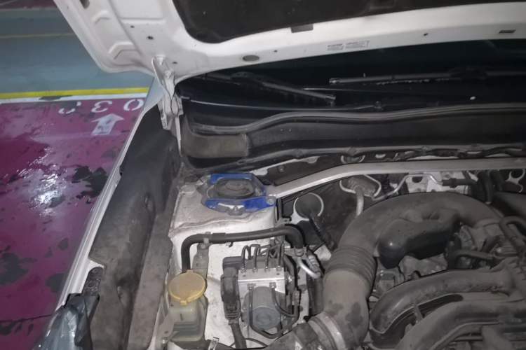Used Subaru Forester 2013 2.5i Automatic Prestige Edition Engine Bay Right