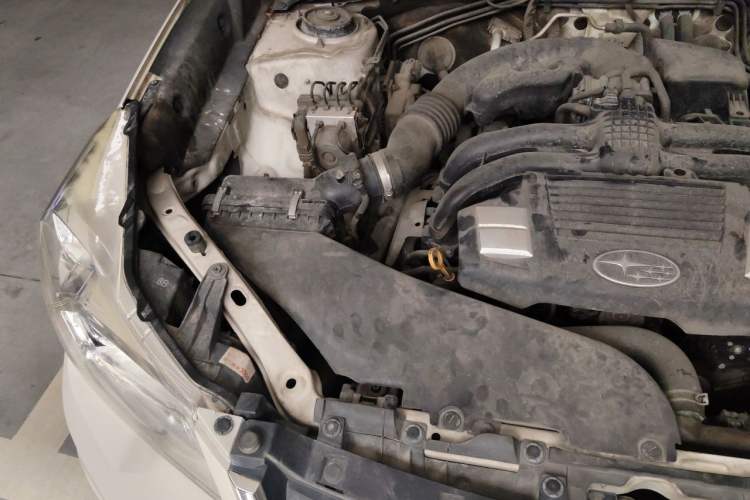 Used Subaru Forester 2013 2.0i Automatic Luxury Edition Engine Bay Right