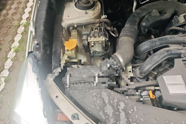 Used Subaru Forester 2013 2.5i Automatic Prestige Edition Engine Bay Right