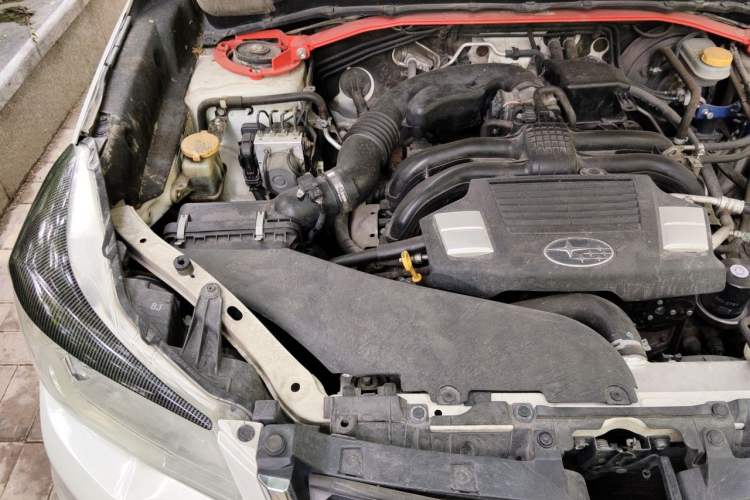 Used Subaru Forester 2013 2.5i Automatic Luxury Edition Engine Bay Right