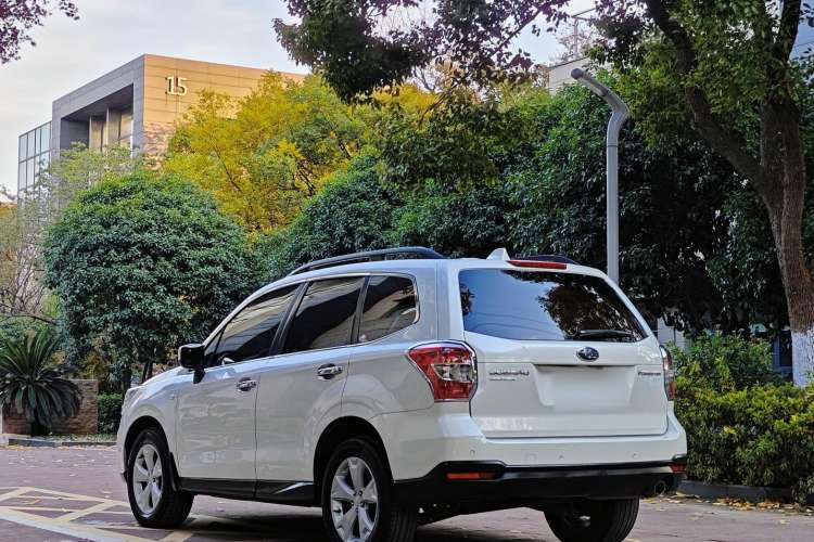 Used Subaru Forester 2013 2.0i Automatic Luxury Edition Exterior 4